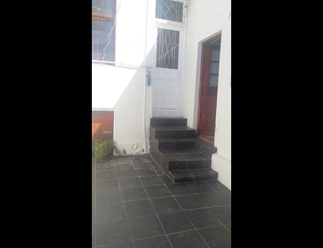 4 bed property to rent in WOODSTOCK